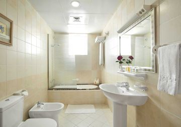 Coral Residence Tower ฟูไจราห์ ภายนอก รูปภาพ